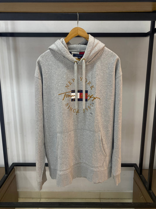 Tommy hoodie